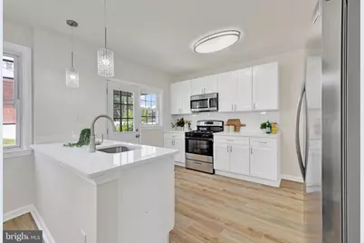 5829 The Alameda, Baltimore, MD 21239 - Photo 10