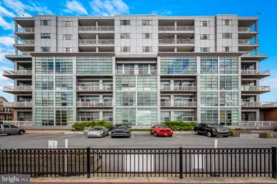 2702 Lighthouse Point East E #738, Baltimore, MD 21224 - Photo 2