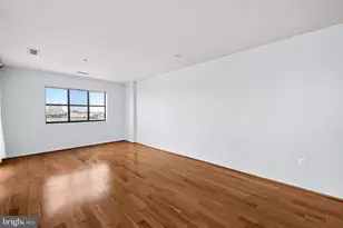 2702 Lighthouse Point East E, Baltimore, MD 21224 - Photo 14