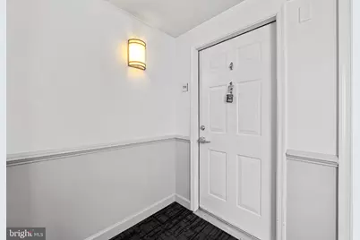 2702 Lighthouse Point East E #738, Baltimore, MD 21224 - Photo 4