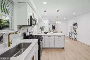 38 N Monastery Ave, Baltimore, MD 21229 - Photo 16