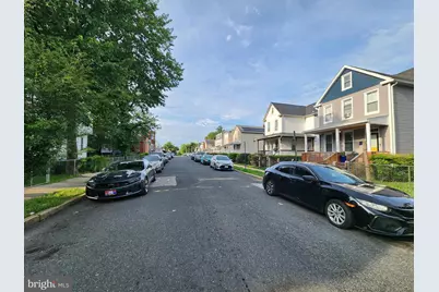 313 S Augusta Avenue, Baltimore, MD 21229 - Photo 12