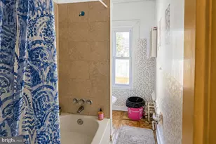 313 S Augusta Ave, Baltimore, MD 21229 - Photo 6