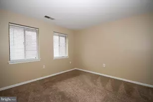 10 Lee Street W, Baltimore, MD 21201 - Photo 14