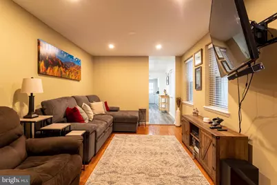 12 S Ann Street, Baltimore, MD 21231 - Photo 4