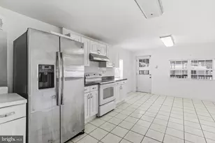 6609 Bushey St, Baltimore, MD 21224 - Photo 8