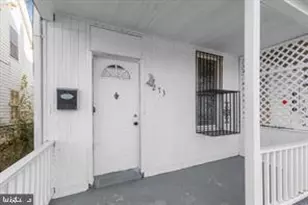 273 McCurley St, Baltimore, MD 21229 - Photo 2