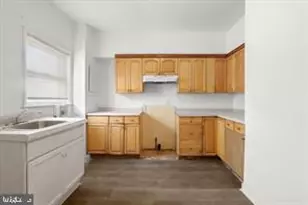 273 McCurley St, Baltimore, MD 21229 - Photo 10