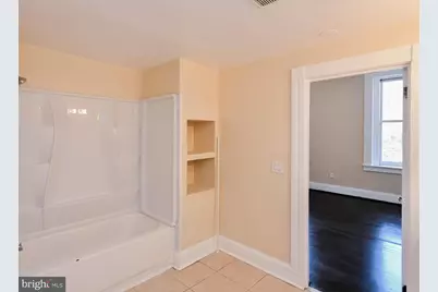 2035 Madison Avenue, Baltimore, MD 21217 - Photo 24
