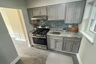 556 Gold St, Baltimore, MD 21217 - Photo 6