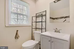 1218 Southview Rd, Baltimore, MD 21218 - Photo 14