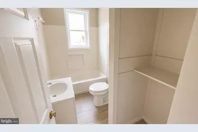 525 N Clinton Street N, Baltimore, MD 21205 - Photo 8