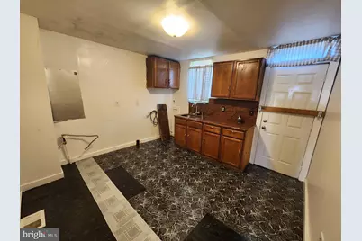 2142 W Fayette Street, Baltimore, MD 21223 - Photo 8