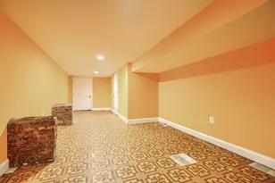 611 E 36th St, Baltimore, MD 21218 - Photo 34