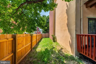 109 Scott Street, Baltimore, MD 21201 - Photo 32