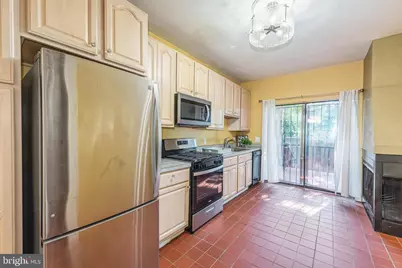 109 Scott Street, Baltimore, MD 21201 - Photo 8