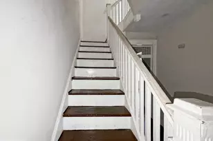 411 N Edgewood St, Baltimore, MD 21229 - Photo 14