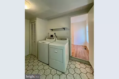 678 Melvin Drive, Baltimore, MD 21230 - Photo 10
