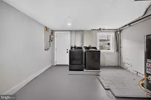2605 E Hoffman St, Baltimore, MD 21213 - Photo 22