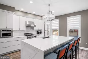 2323 Boston St, Baltimore, MD 21224 - Photo 10