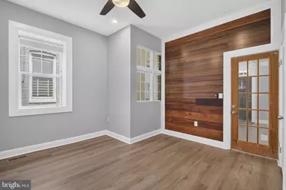 214 S Augusta Avenue, Baltimore, MD 21229 - Photo 38