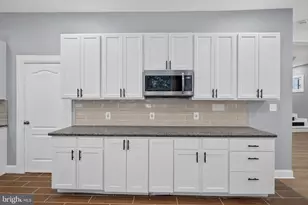 214 S Augusta Ave, Baltimore, MD 21229 - Photo 20