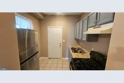 2548 Oswego Avenue, Baltimore, MD 21215 - Photo 8