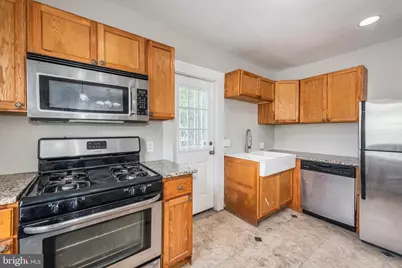 3300 Hamilton Avenue, Baltimore, MD 21214 - Photo 8