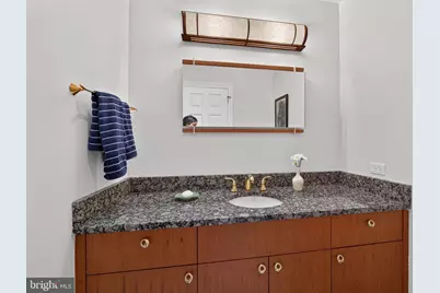 10 E Lee Street #1701, Baltimore, MD 21202 - Photo 20