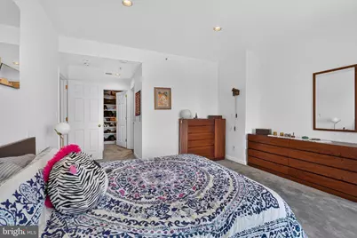 10 E Lee Street #1701, Baltimore, MD 21202 - Photo 16