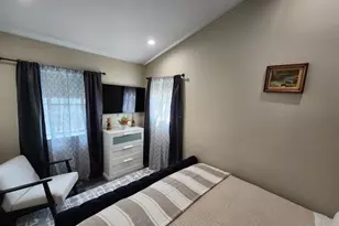 1505 E Baltimore Street E, Baltimore, MD 21231 - Photo 38