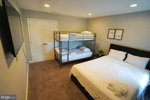 1505 E Baltimore Street E, Baltimore, MD 21231 - Photo 20