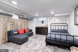 216 S Highland Ave, Baltimore, MD 21224 - Photo 36
