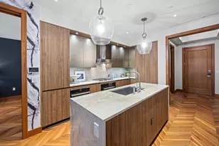 300 International Drive, Baltimore, MD 21202 - Photo 2