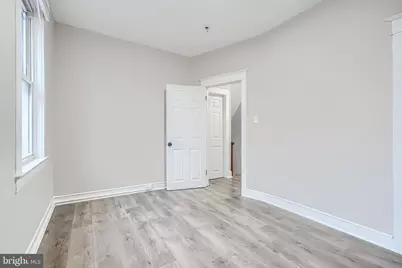 240 N Monastery Avenue, Baltimore, MD 21229 - Photo 24