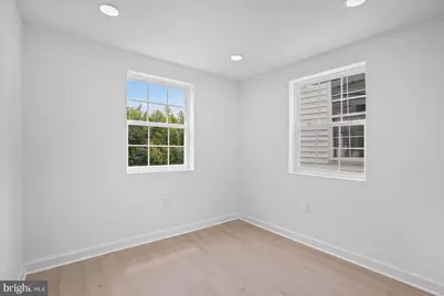 21 Monastery Avenue, Baltimore, MD 21229 - Photo 22