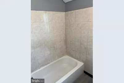 5423 Crismer Avenue, Baltimore, MD 21215 - Photo 6