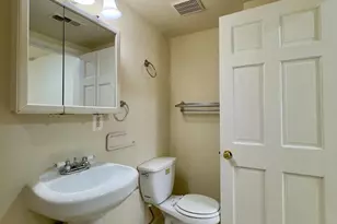2401 Brookfield Ave, Baltimore, MD 21217 - Photo 4