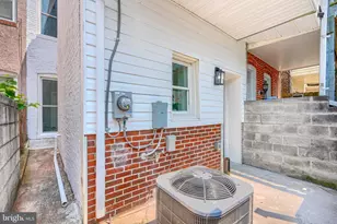110 N Lakewood Ave, Baltimore, MD 21224 - Photo 52