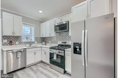 110 N Lakewood Avenue, Baltimore, MD 21224 - Photo 16