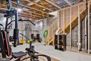 589 Baker St, Baltimore, MD 21217 - Photo 14