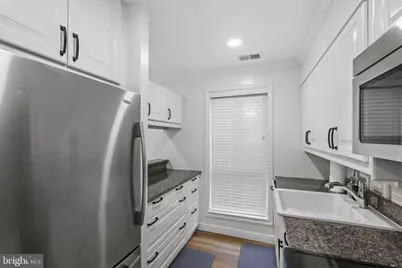 22 W Hill Street #R 11, Baltimore, MD 21230 - Photo 14