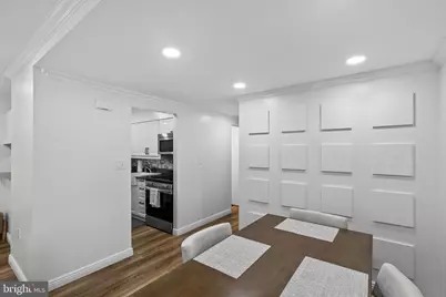 22 W Hill Street #R 11, Baltimore, MD 21230 - Photo 12