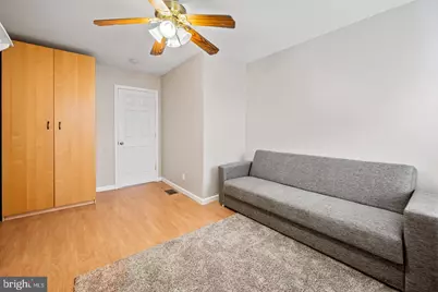 808 S Linwood Avenue, Baltimore, MD 21224 - Photo 18