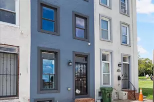 922 N Caroline St, Baltimore, MD 21205 - Photo 2