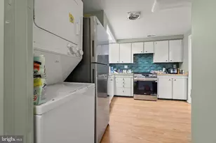 6317 Park Heights Ave, Baltimore, MD 21215 - Photo 14