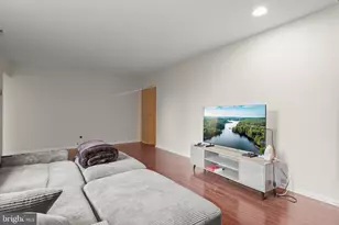 6317 Park Heights Ave, Baltimore, MD 21215 - Photo 26