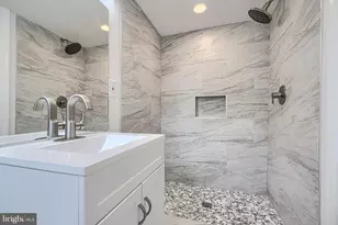 2225 Dukeland St, Baltimore, MD 21216 - Photo 26
