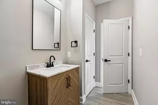 6806 Everall Ave, Baltimore, MD 21206 - Photo 20