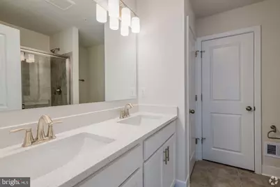 1821 Guilford Avenue, Baltimore, MD 21202 - Photo 10